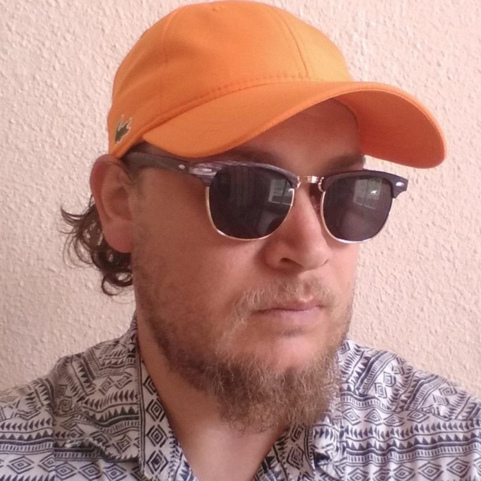 <span class='identity '><span class="identity__username">terry florent</span></span> terry florent