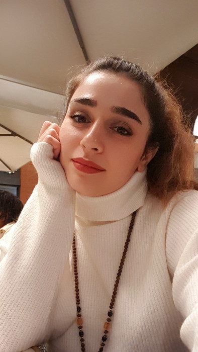 <span class='identity '><span class="identity__username">Niloofar</span></span> Niloofar