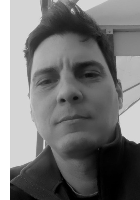 <span class='identity '><span class="identity__username">Alejandro GS</span></span> Alejandro GS