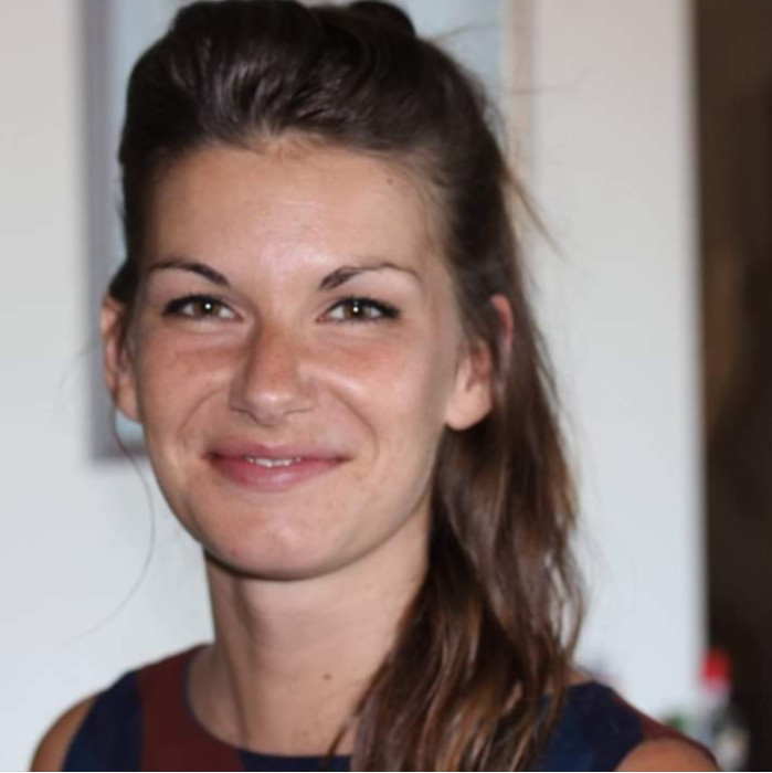 <span class='identity '><span class="identity__firstname">Jessica </span> <span class="identity__name">Albi</span> </span> Jessica Albi