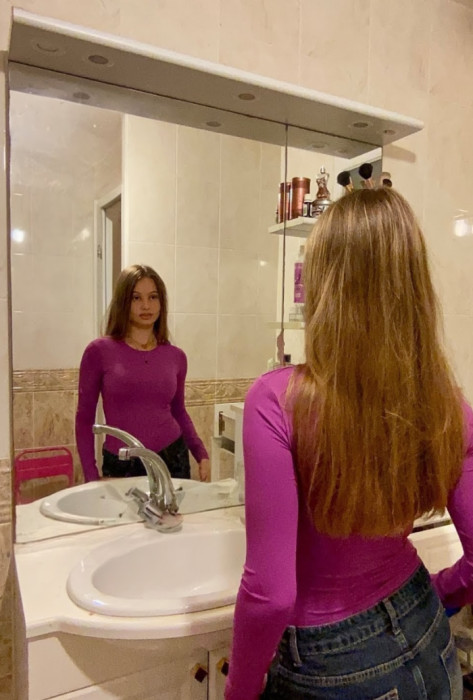 <span class='identity '><span class="identity__username">Caroline</span></span> Caroline