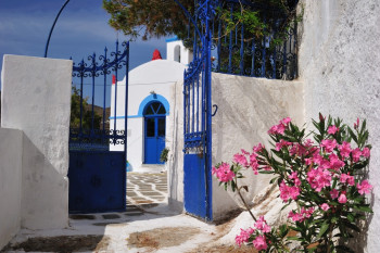 PORTAIL BLEU (ÎLE DE SIFNOS) En el sitio ARTactif