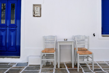 PLACE DU VILLAGE (ÎLE DE SERIFOS) En el sitio ARTactif