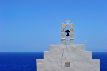 LE CLOCHER ET LA MER ÎLE DE SERIFOS En el sitio ARTactif