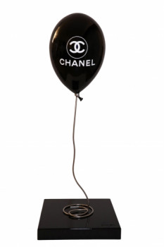 Obra contemporánea nombrada « BALLON CHANEL  1 », Hecho por GERALDINE MORIN