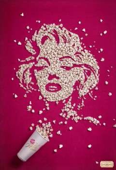 Obra contemporánea nombrada « Marilyn Pop Corn Movie », Hecho por RYTHER