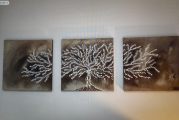 Obra contemporánea nombrada « Arbre de paix : acrylique,paillettes. », Hecho por DELPHINE RODRIGUES DOS SANTOS