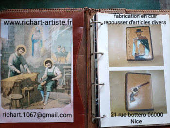 Obra contemporánea nombrada « Book Clint Eastwood », Hecho por RICH-ART