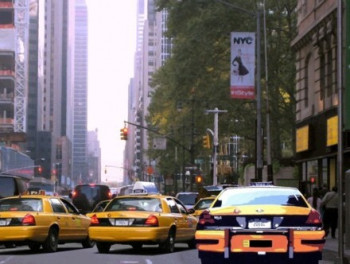 Obra contemporánea nombrada « taxis newyorkais », Hecho por ALAIN SERRUYA