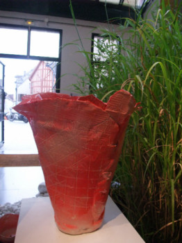 Obra contemporánea nombrada « Vase rouge vermillon 2 », Hecho por MARTINE MENARD