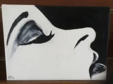 visage-femme-noir-et-blanc